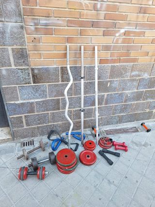 Set gimnasio: mancuernas, barras