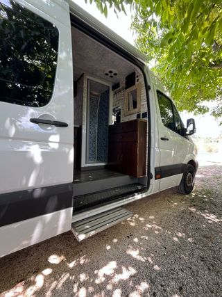 Mercedes-Benz Sprinter 2011