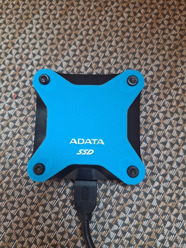 ADATA SSD externo 240gb