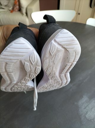 Zapatillas Nike Blancas/Negras - 36.5