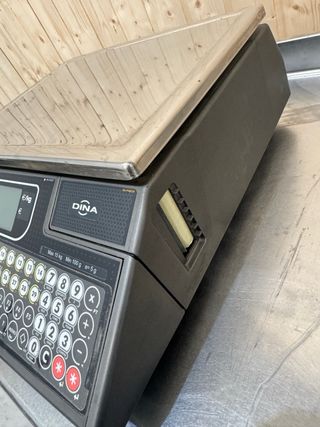Báscula Etiquetadora Dina