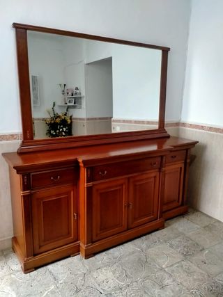 Mueble Comedor con Espejo