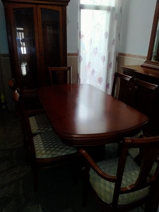 Mueble Comedor con Espejo