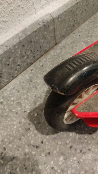 Patinete rojo Decathlon