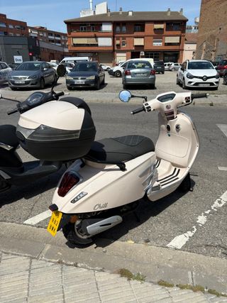 Ciclomotor UM Chill -50cc
