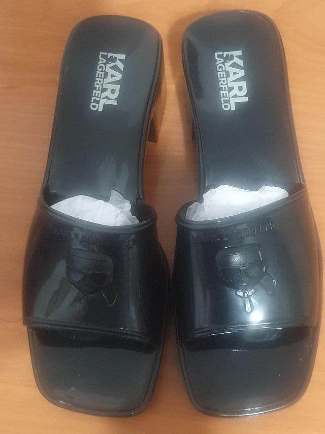 Sandalias Karl Lagerfeld negras