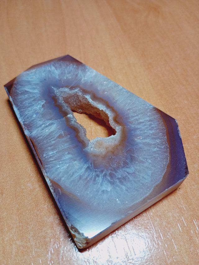 Agata azul con geoda
