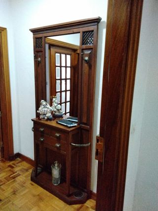 Recibidor madera maciza con espejo