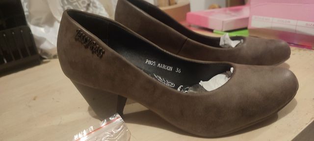 Tacones Tersus Marrón 36