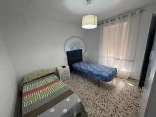 Casa en Bujalance CÓRDOBA -de 4 Dormitorios