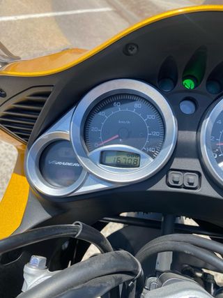 Honda Varadero XL 125 - Moto