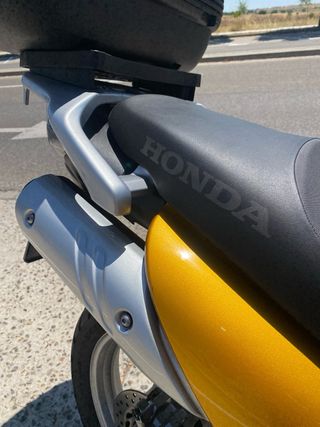 Honda Varadero XL 125 - Moto