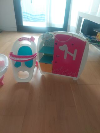 Carrito, bañera, trona
trona
 y armario Nenuco
