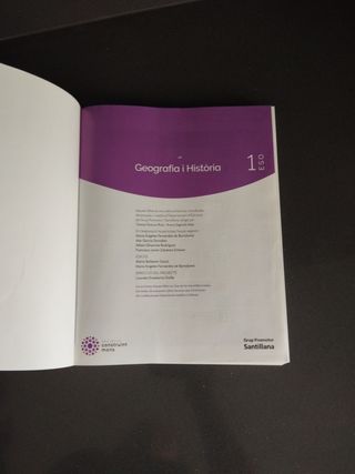 Los 2 libros de Geográfia i historia 1°Eso y Atles