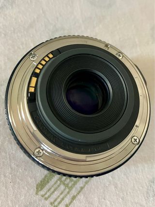 Objetivo Canon EF-S 24mm 2.8