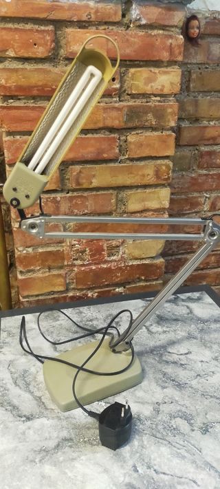 Lámpara flexo Lival Finlandia vintage