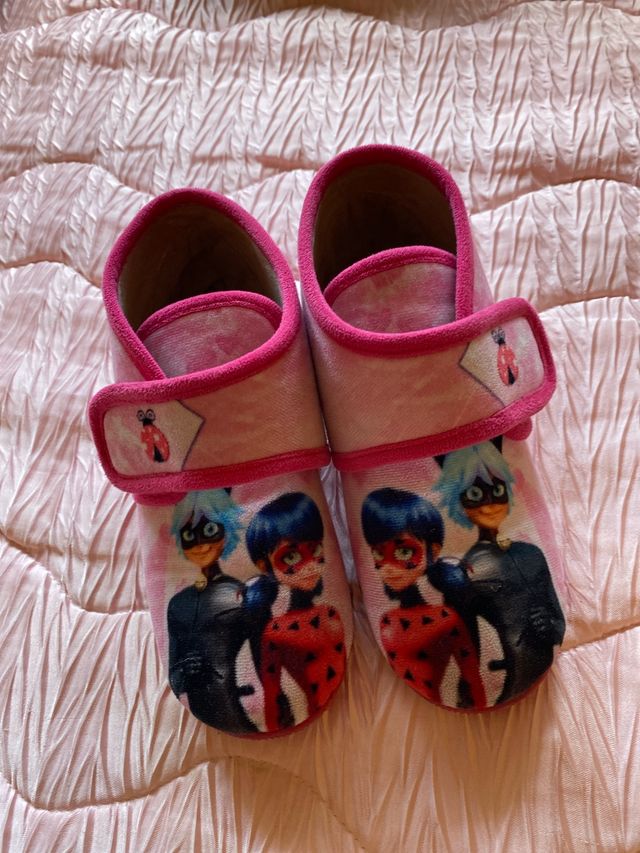 Zapatillas Ladybug Niña - Talla 32