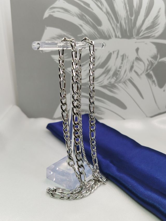 Cadena Figaro de acero inoxidable plateado