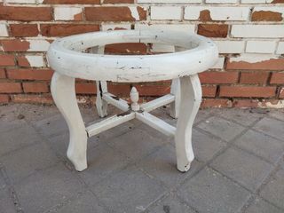 Florero palangana antigua patas madera maciza