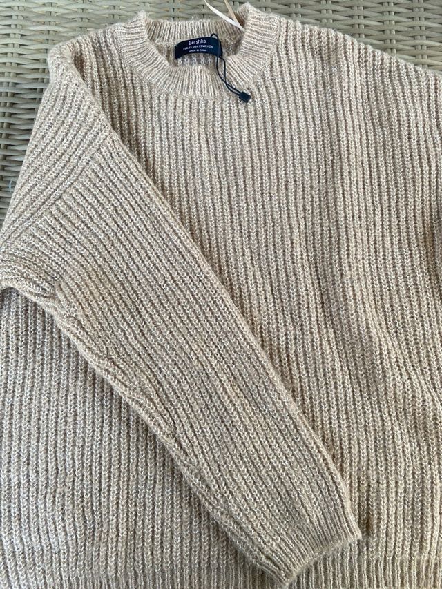 Jersey de lana marrón.