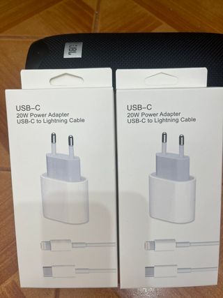2x Cargador sin marca ORIGINALES 20W USB-C