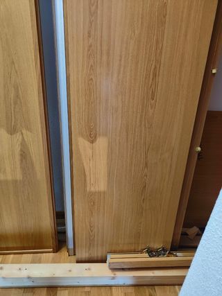 Puertas y tablas de armario madera maciza