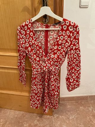 Mono Zara rojo - flores