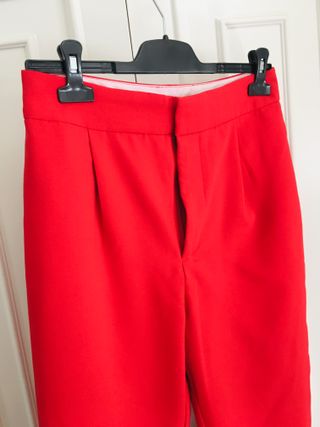 Pantalón rojo Zara Nuevo 38