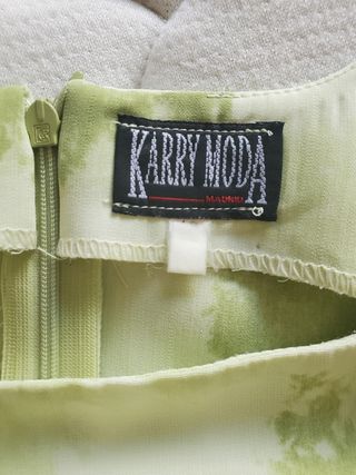 Blusa verde sin mangas