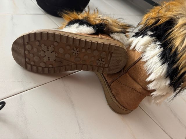 Botas tipo Ugg Marrón Talla 40