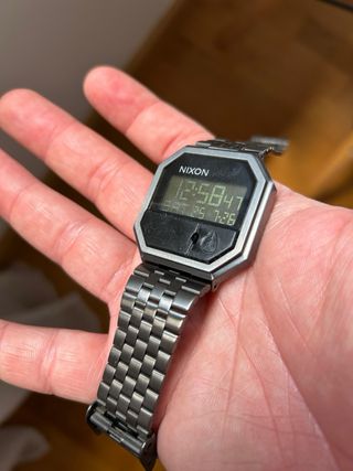 Reloj Nixon Re-Run - Gris/Plata