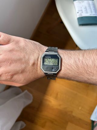 Reloj Nixon Re-Run - Gris/Plata