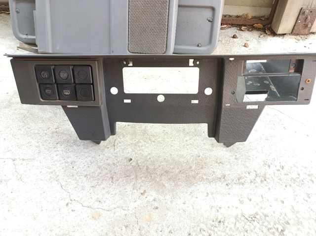 Consola central Range Rover Clásico (1987)