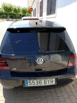 Volkswagen Golf 2002