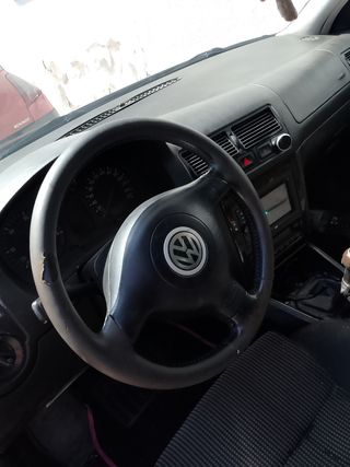 Volkswagen Golf 2002