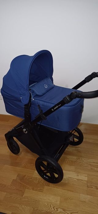Carrito bebé 2 piezas: capazo+silla
Marca Jané