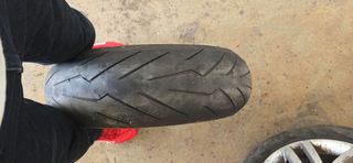 Neumáticos Pirelli Diablo Rosso 3 usados