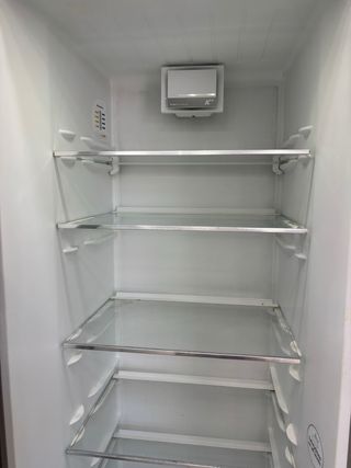 Frigorífico Bosch acero 185cm. Nuevo de Exposición