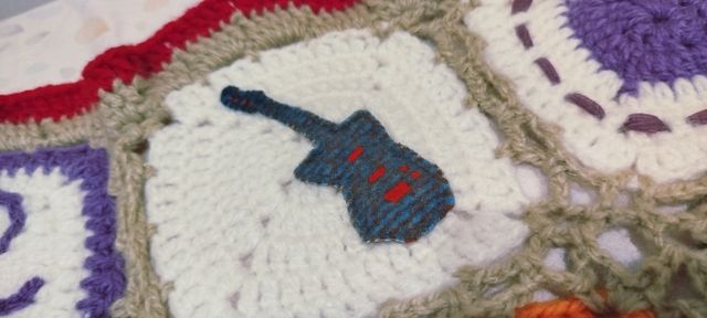 MANTA DE GANCHILLO ARTESANAL