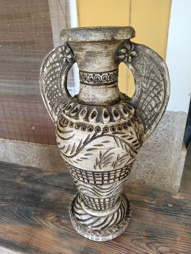 Jarrón cerámico artesanal