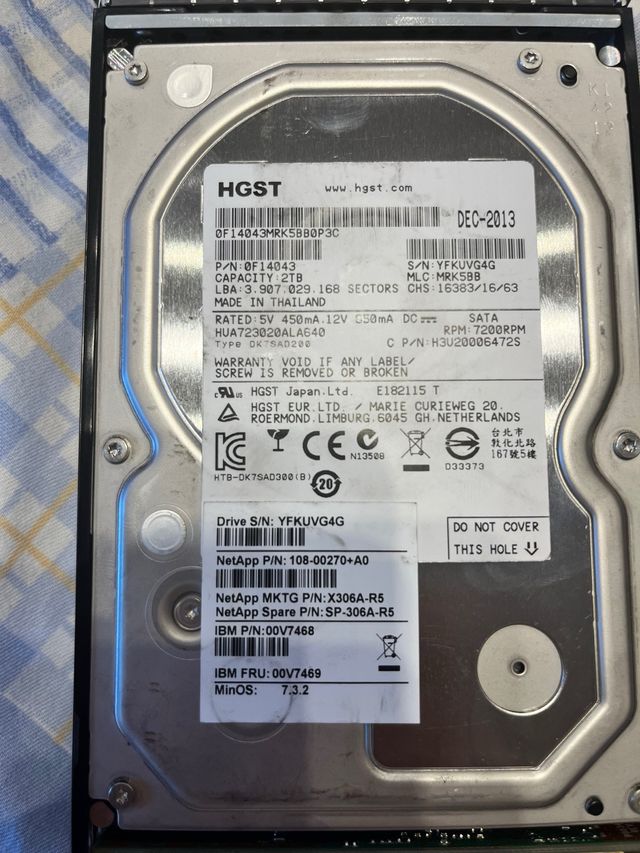 2 Hard Disk HGST 2TB - Disco Rigido