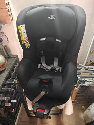 Britax Römer Dualfix M i-Size
