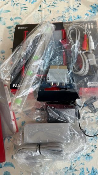 Nintendo Wii mini rossa e nera