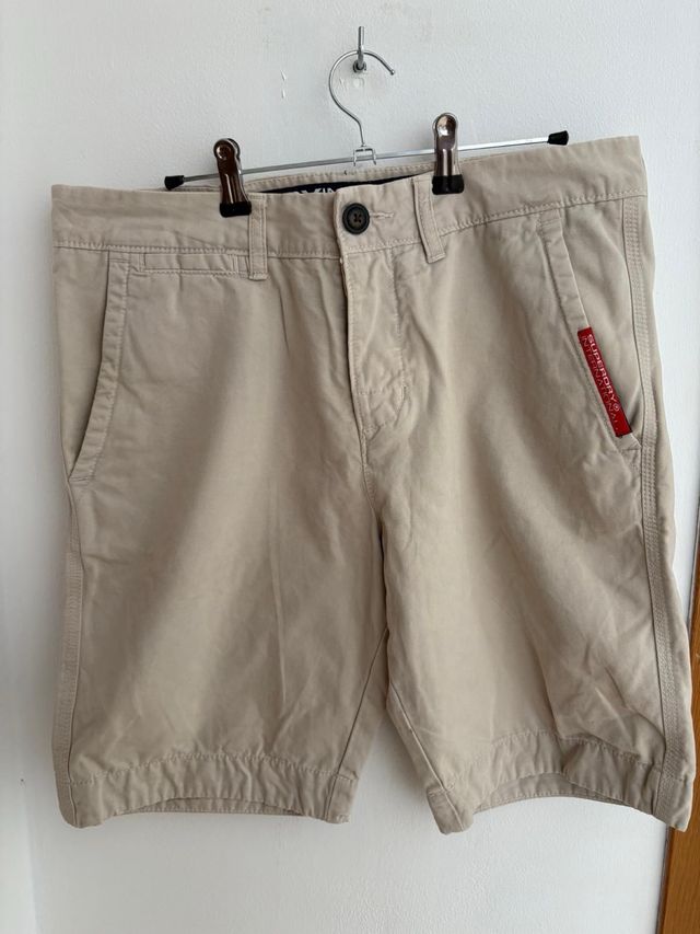Bermudas Superdry beige