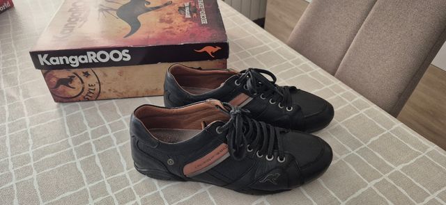 Zapatos Kangaroos negros