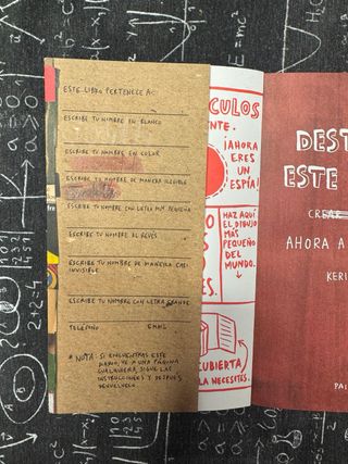 Destroza este diario. Ahora a todo color