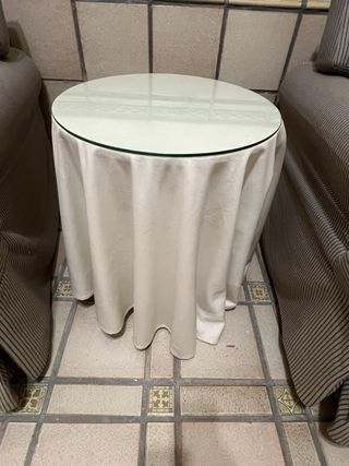 Mesa camilla con cubierta blanca y cristal 