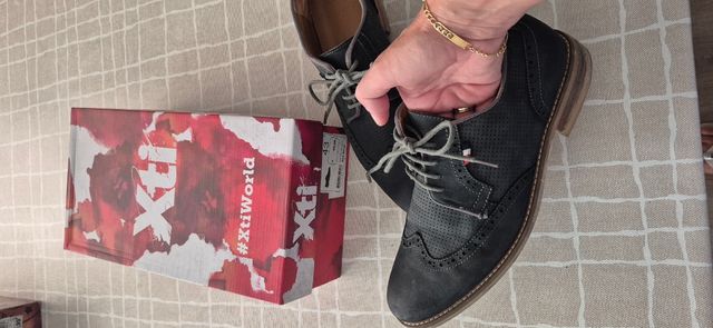 Zapatos Xti negros - Talla 43