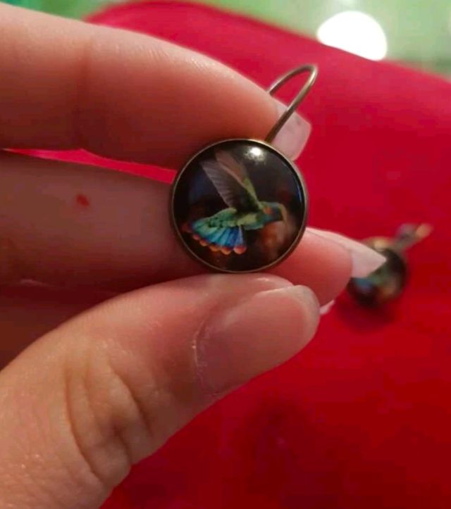 Pendientes colibrí: sin usar