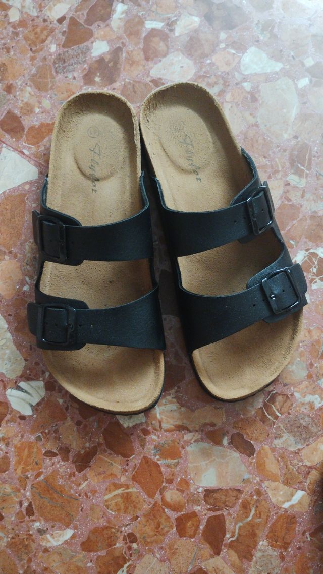 Sandalias ambos sexs, tipo Birkenstock negras, ta